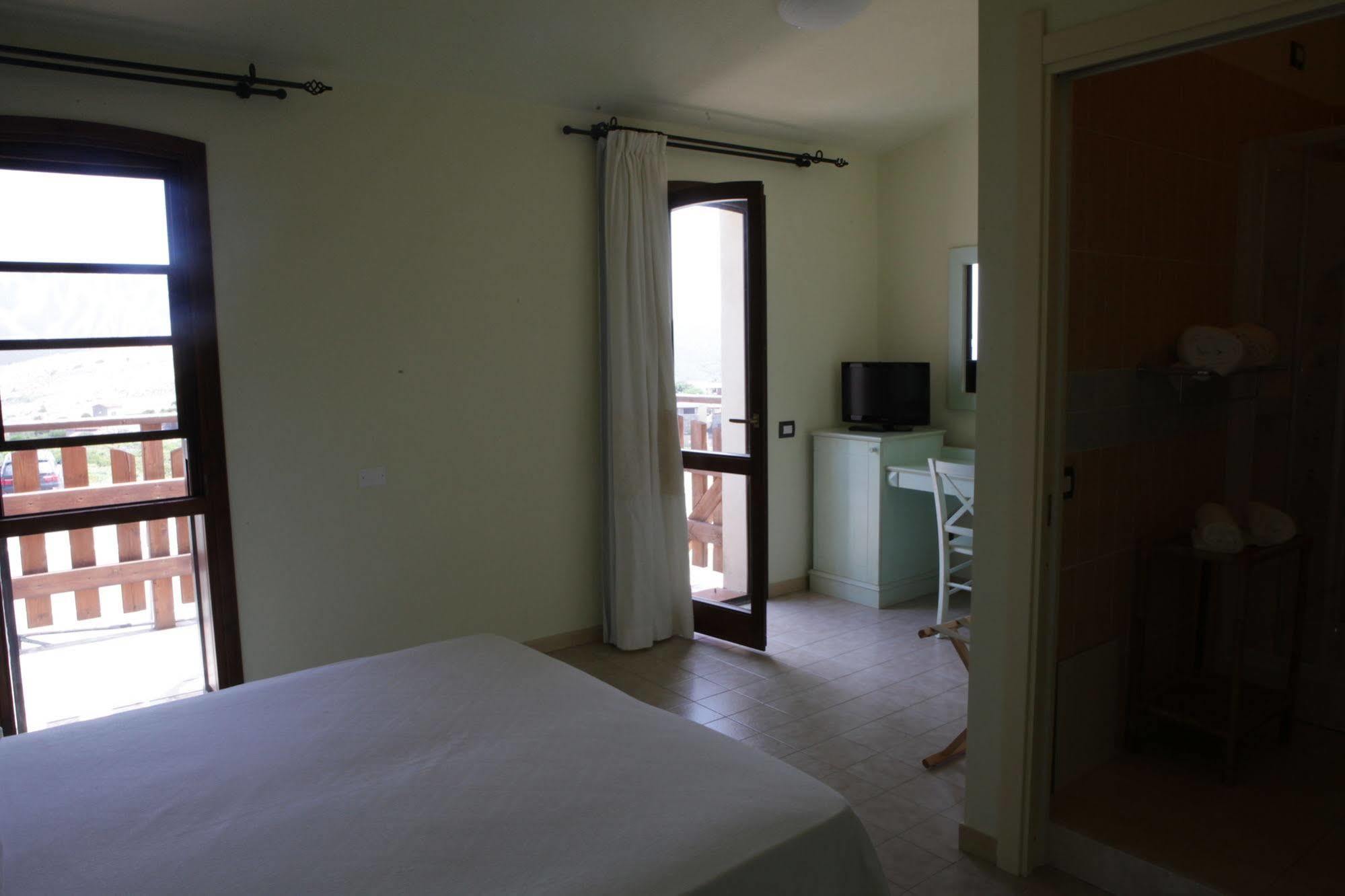 Torre Hotel - Adults Only Torre dei Corsari Ngoại thất bức ảnh